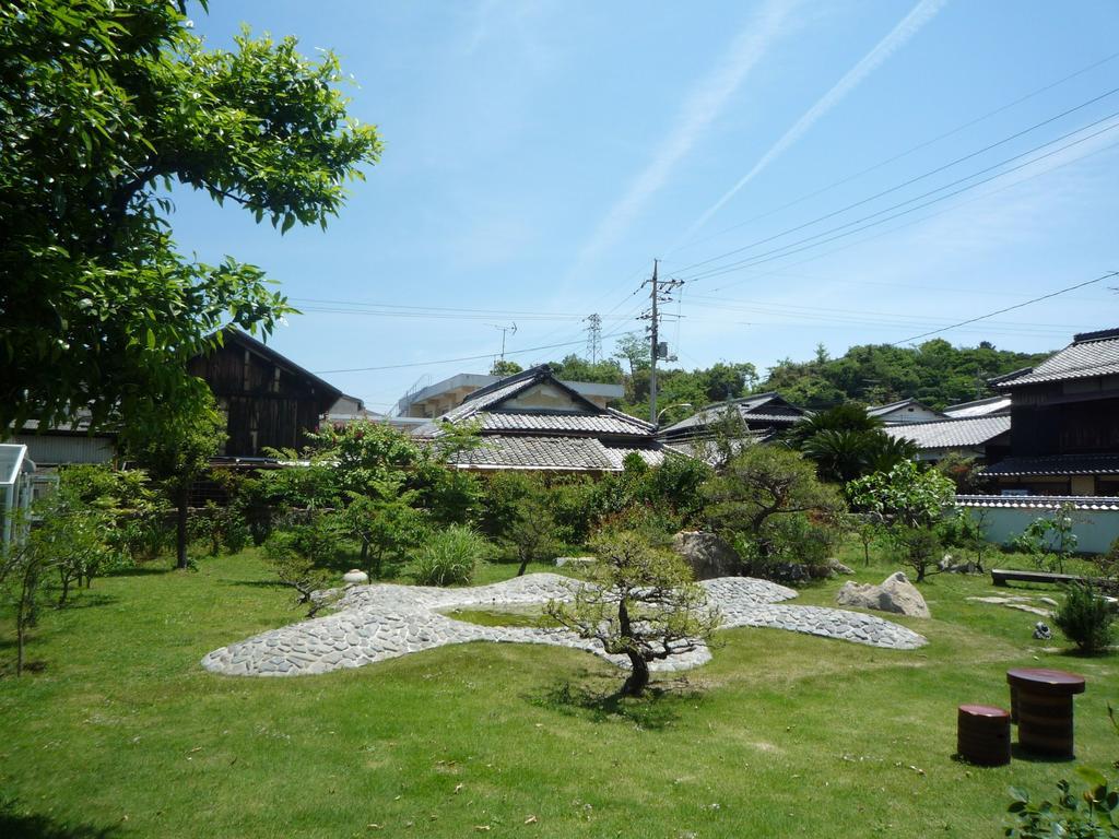 Guest House Oomiyake Naoshima Esterno foto